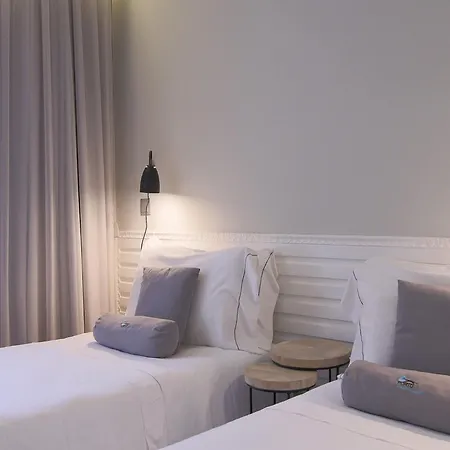 Feel Syrah Townhouse *